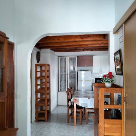 Casa Antonia Reyes, A La Sombra De Famara Lägenhet Munique Exteriör bild