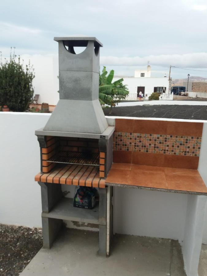 Casa Antonia Reyes, A La Sombra De Famara Lägenhet Munique Exteriör bild